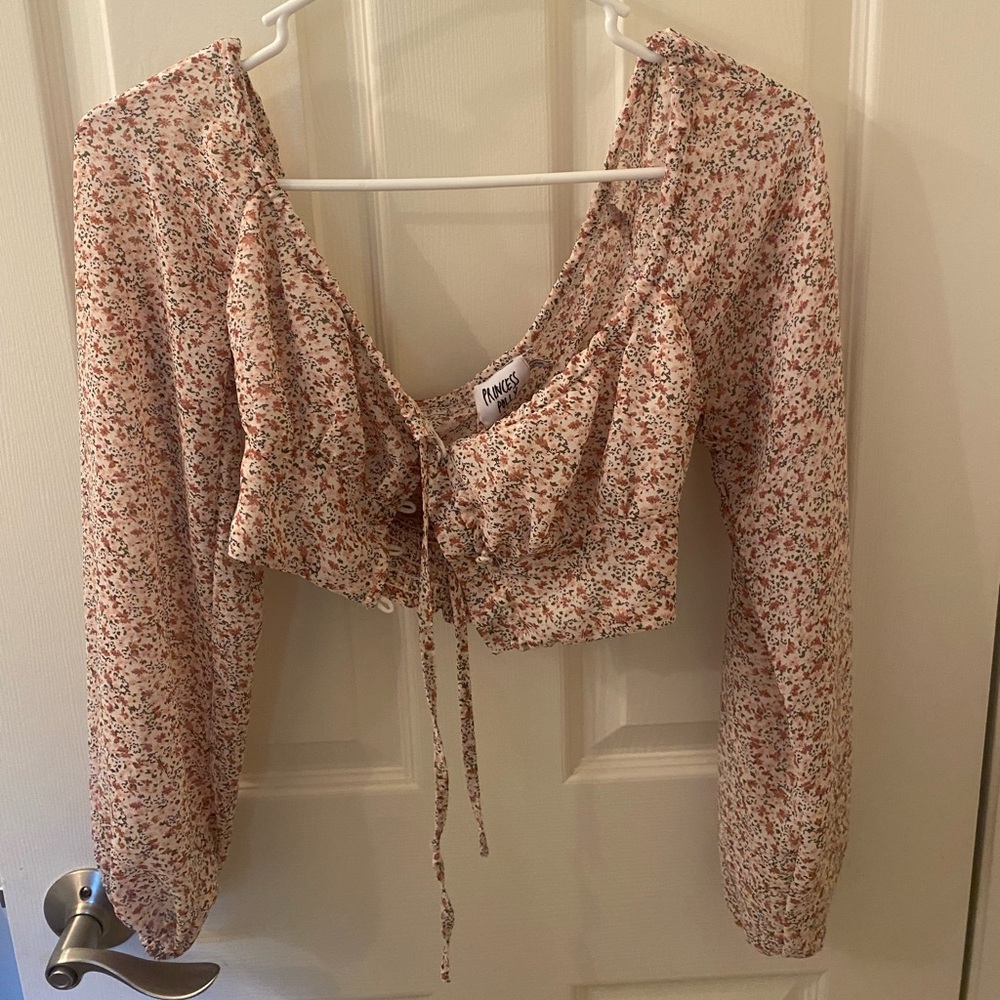 princess polly cropped floral shirt size small
